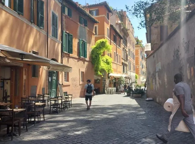 Гостевой дом Spanish Steps Cozy Luxury Рим